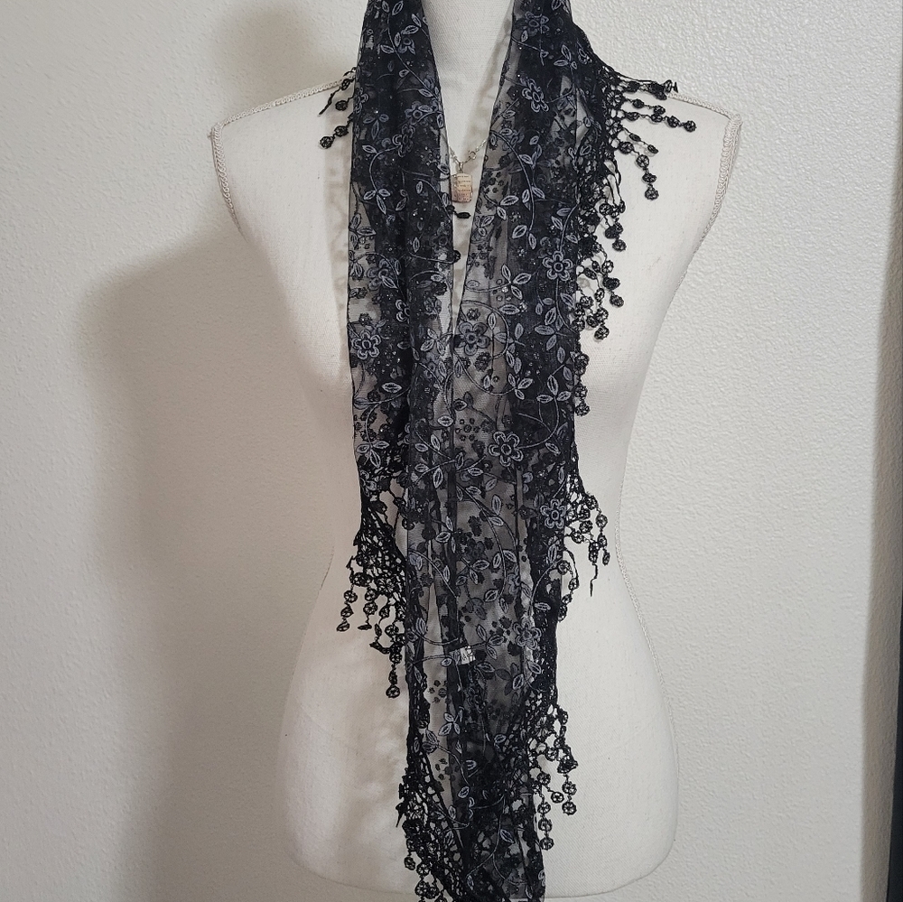 Lace Floral Scarf wear it different ways